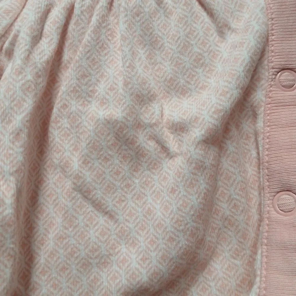 Carter’s Baby Girl 3 Mth  snap  Light Pink Sweater Top long Sleeve and hoddie
